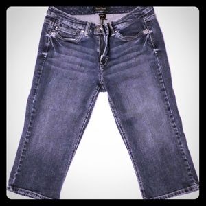 WHBM Blanc Pedal Pusher Capris